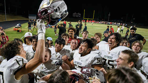 Southridge Skyhawks Ken Waz